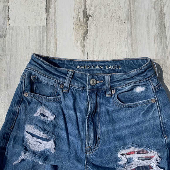 *Not for Sale* American Eagle AE Ripped Boyfriend Jeans Size: 0 - Picture 5 of 5